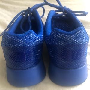 Nike Women’s Royal Blue Sneakers